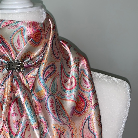 𝙲𝚘𝚕𝚘𝚛𝚎𝚍 𝙿𝚎𝚗𝚌𝚒𝚕 𝚆𝚒𝚕𝚍 𝚁𝚊𝚐 - Picture 2 of 5